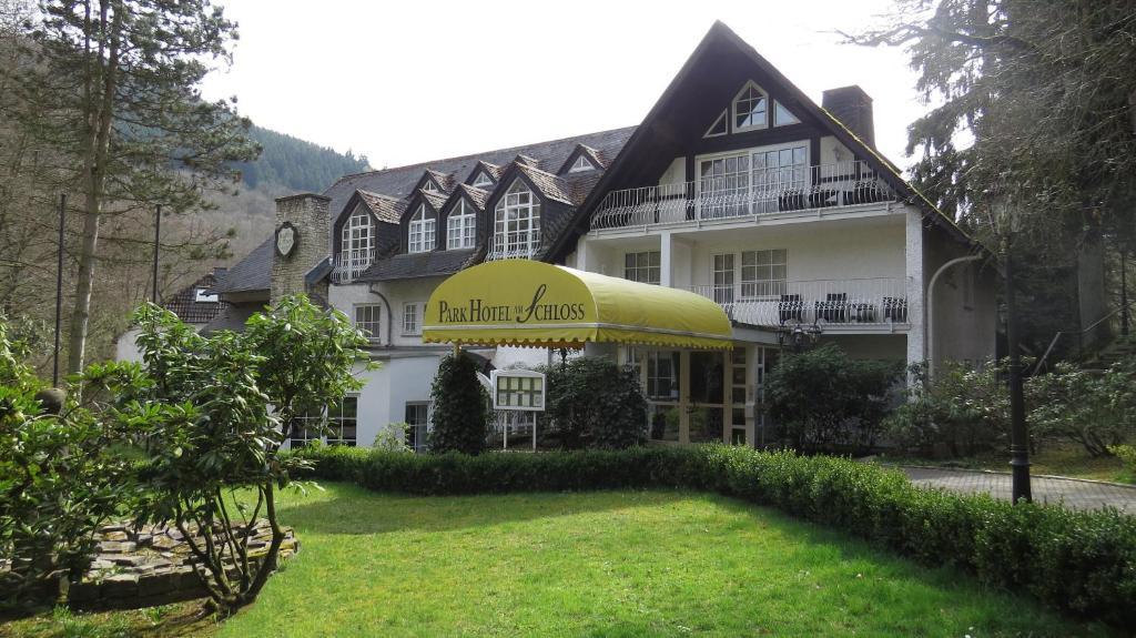 Park Hotel Am Schloss Ettringen  Exterior foto